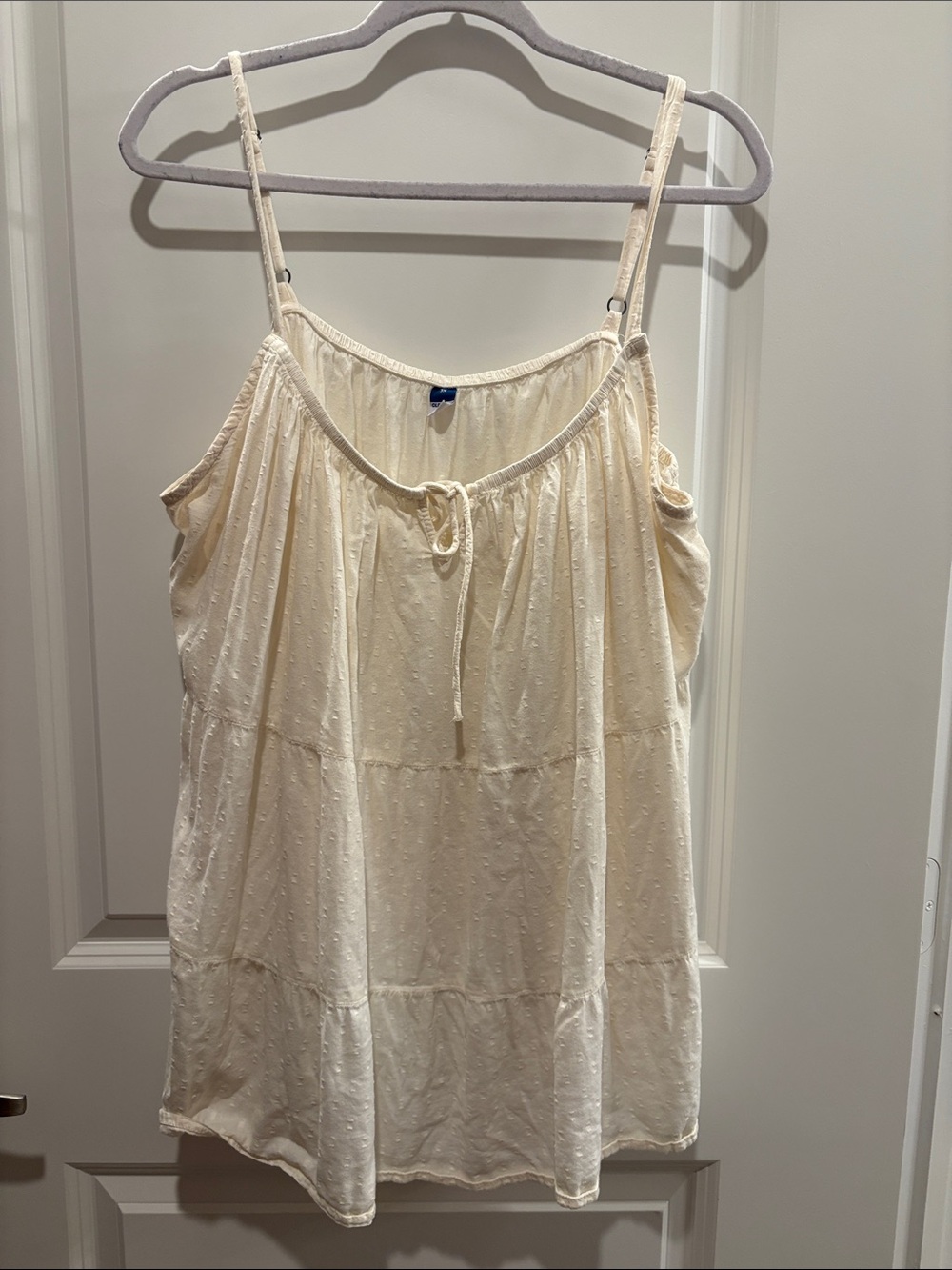 Old Navy Cream Textured Spaghetti-Strap Tank
